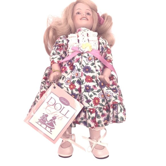 Goebel Porcelain Doll By Bette Ball Doll Club Exclusive With Floral Dress & Acce - Picture 3 of 10